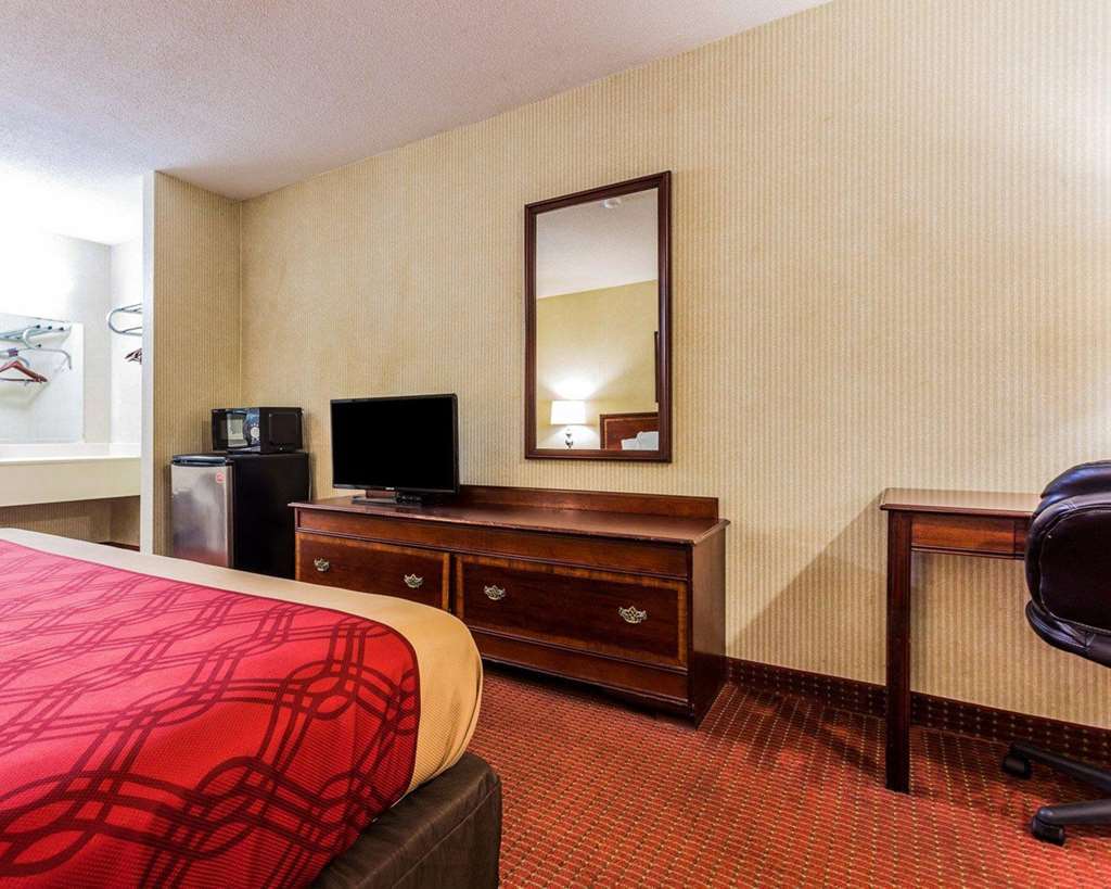 Econo Lodge Inn & Suites Matthews - Charlotte Cameră foto